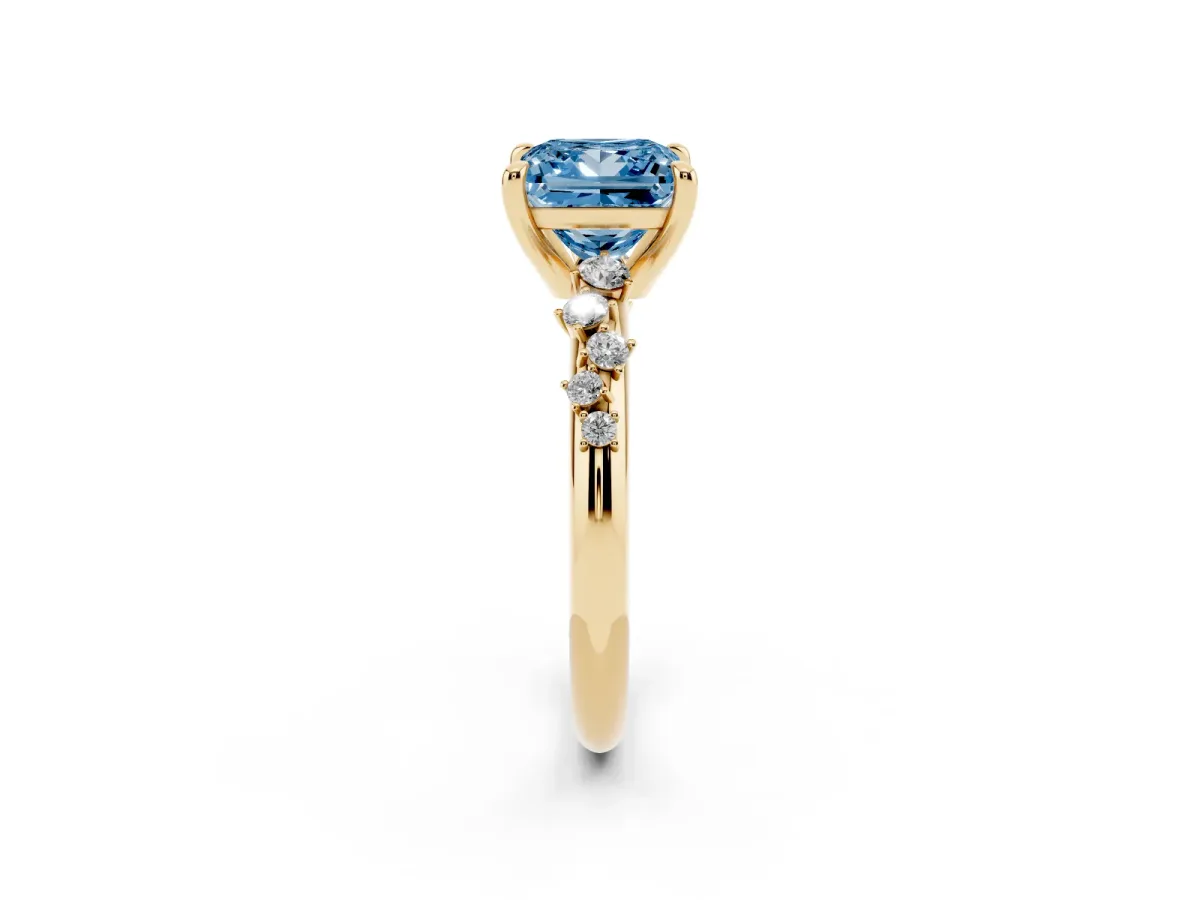 Fancy Blue Princess Cut Cut Diamond Vine Band with Four-Prong Setting Yellow gold