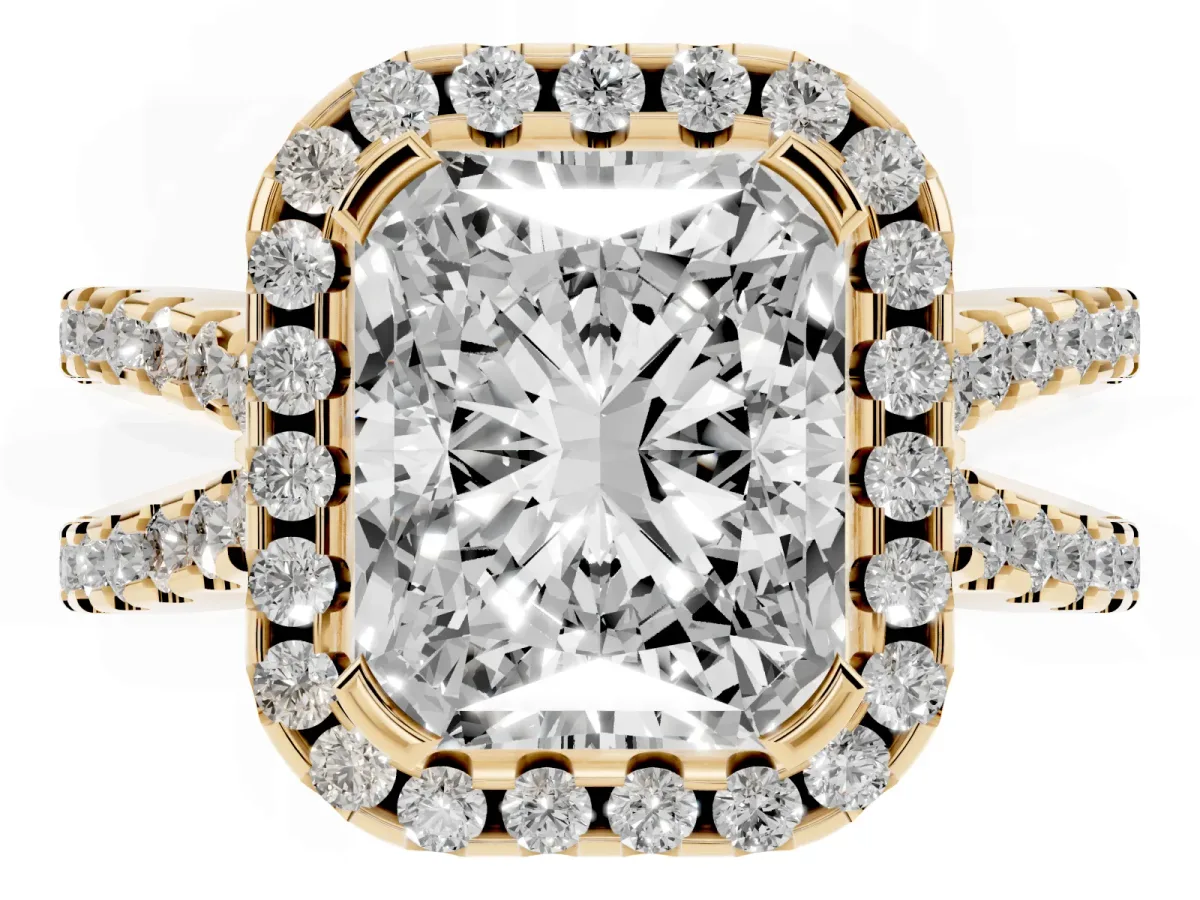 Radiant Cut Diamond Halo Ring with Split Shank Pavé Band and Prong Setting Yellow gold