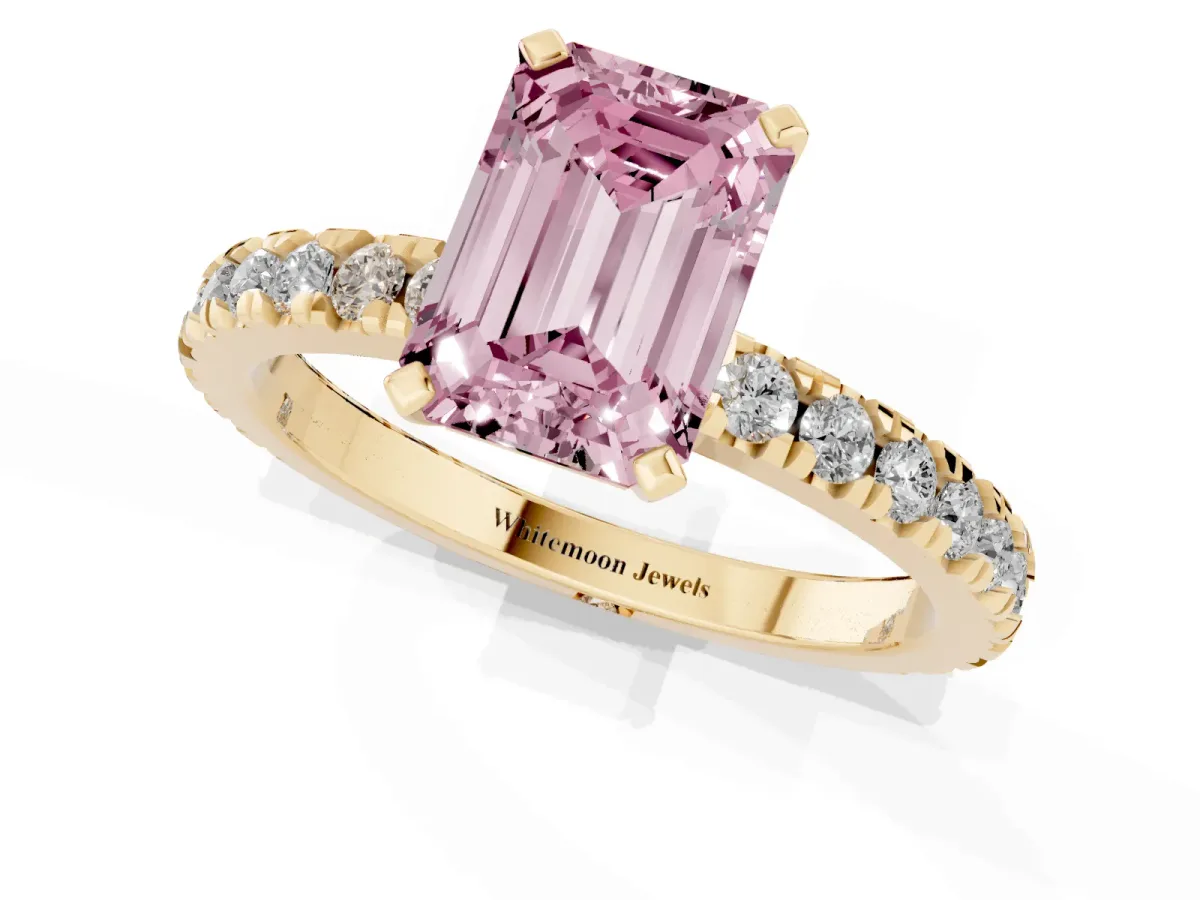 Fancy Pink Emerald Cut Diamond Pavé Band Solitaire with Four-Prong Setting Yellow gold