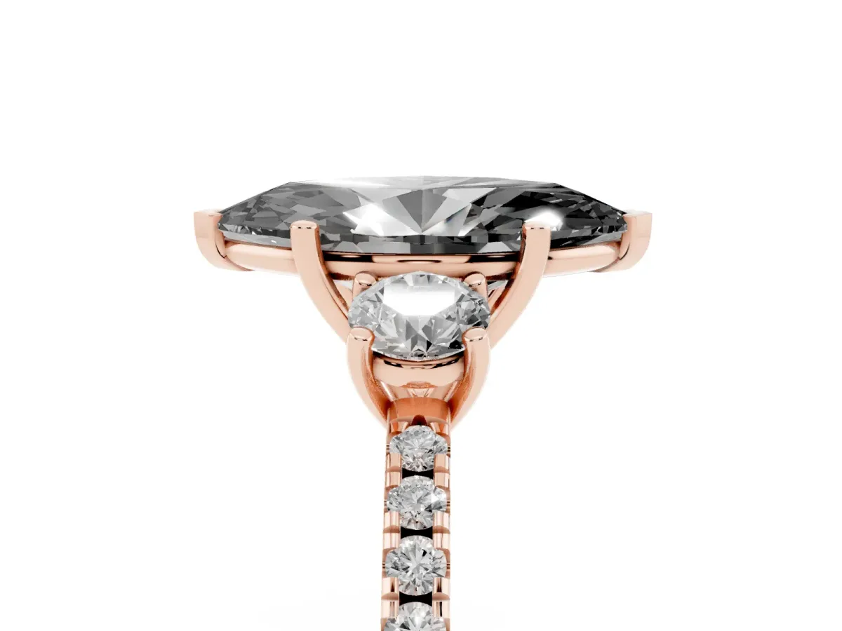 Fancy Black Three-Stone Marquise Cut Cut Diamond Pavé Band with Prong Setting Rose gold
