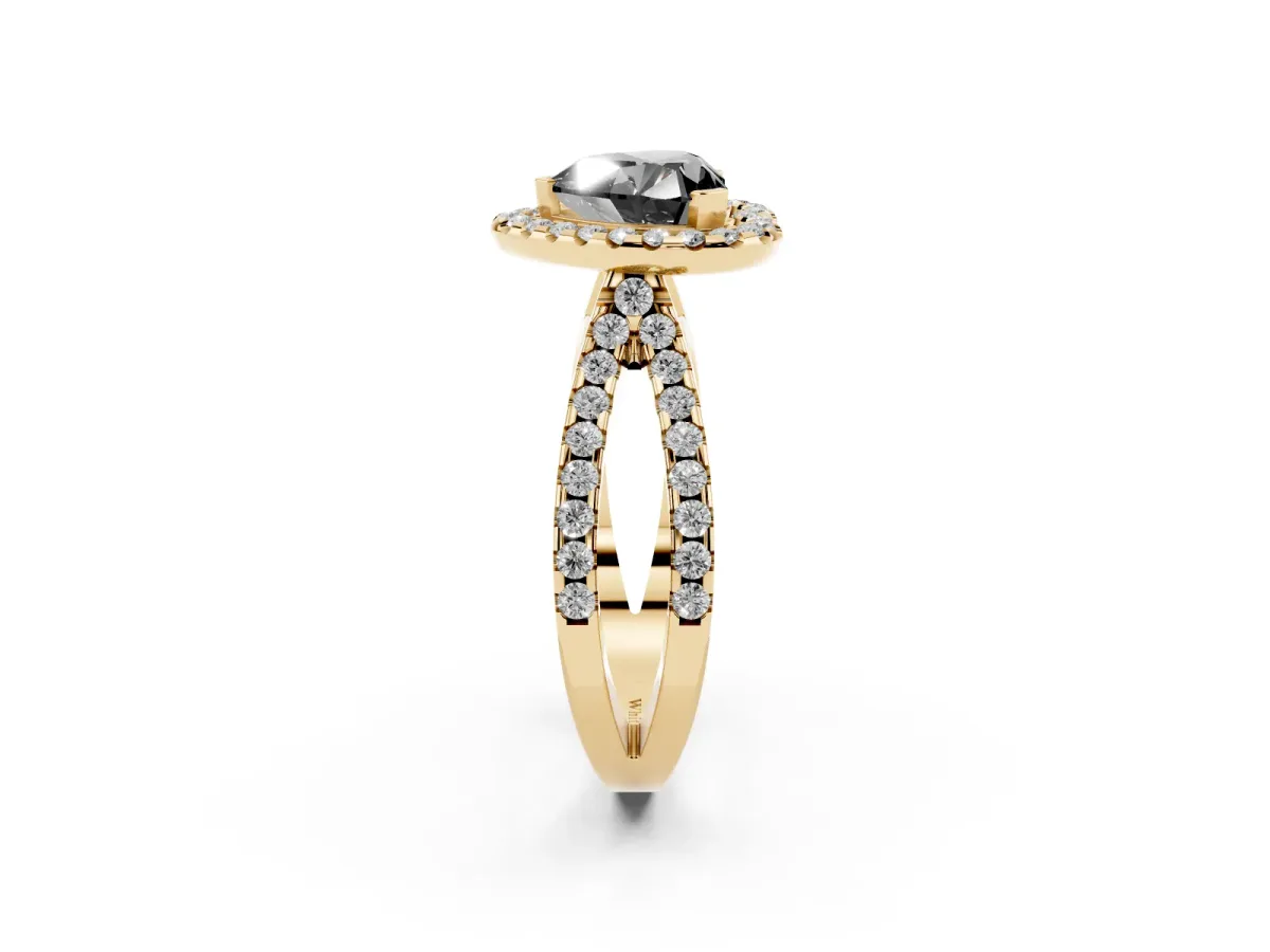 Fancy Black Heart Cut Diamond Halo Ring with Split Shank Pavé Band and Prong Setting Yellow gold