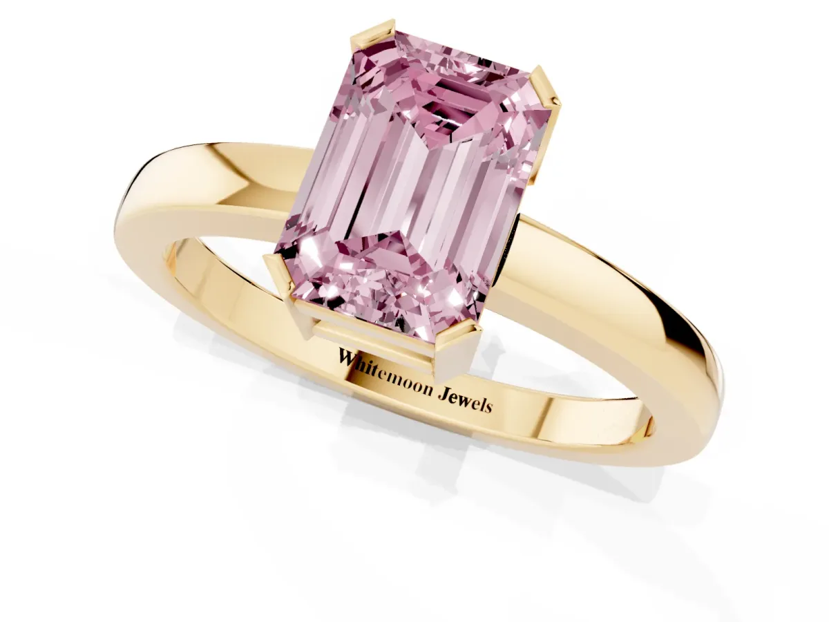 Fancy Pink Emerald Cut Cut Solitaire Ring with Four-Prong Setting and Classic Band Yellow gold