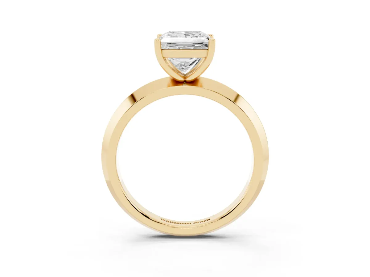 Princess Cut Cut Solitaire Engagement Ring with Flat Band and Four-Prong Setting Yellow gold