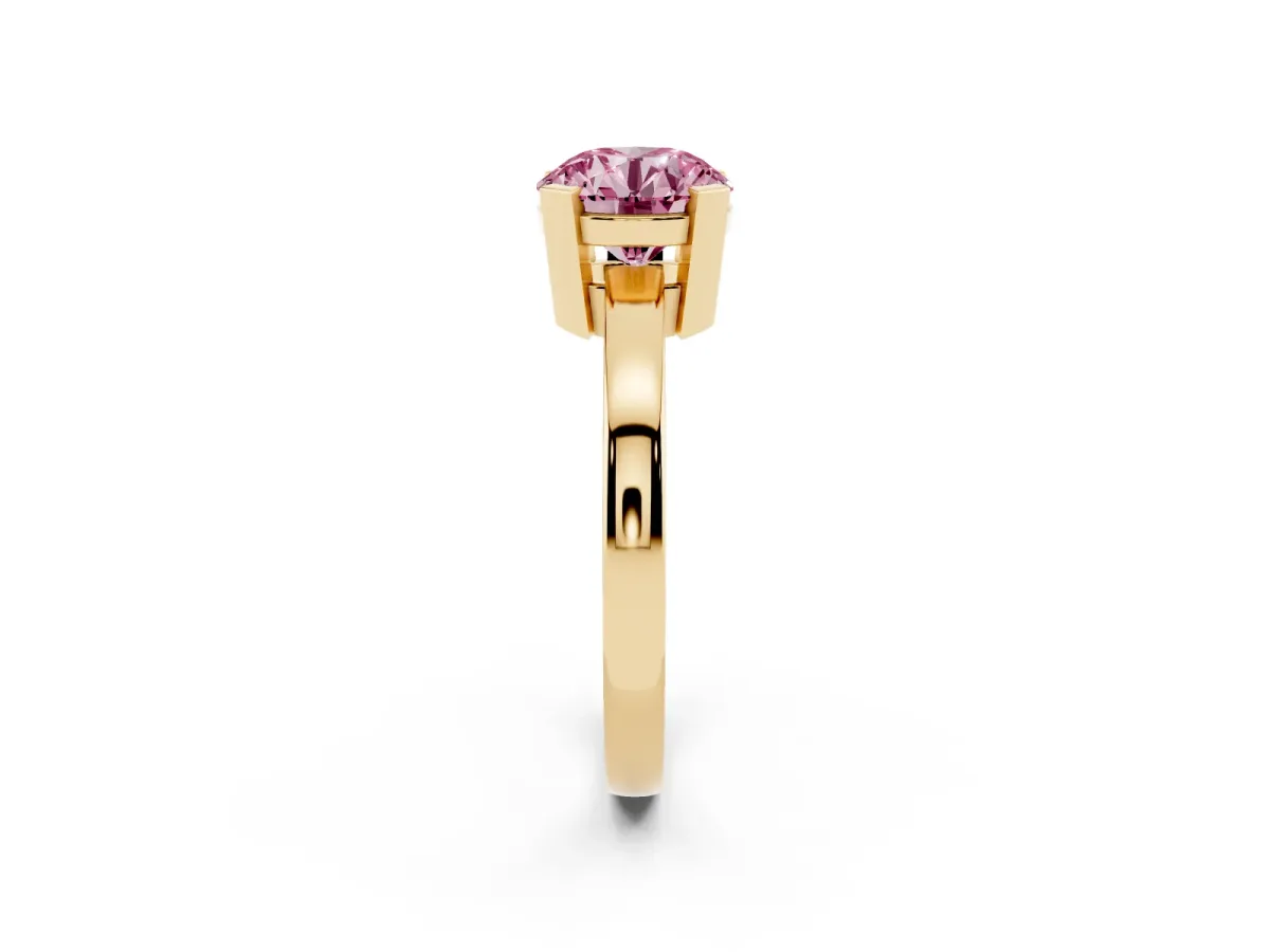 Fancy Pink Round Cut Cut Solitaire Ring with Four-Prong Setting and Classic Band Yellow gold