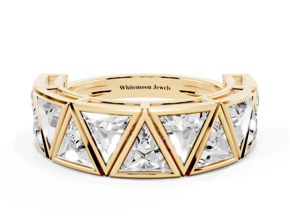 Triangle Diamond Geometric Mens Band Yellow gold