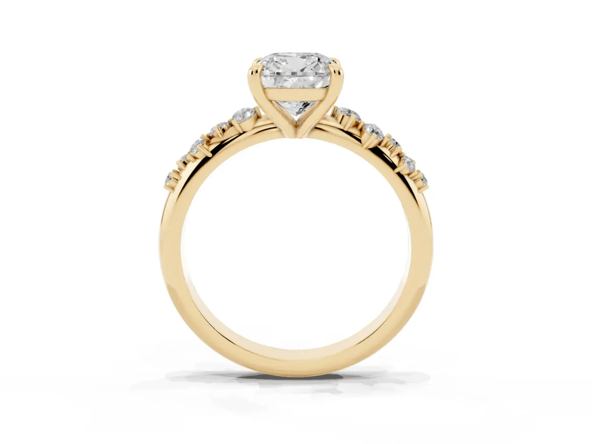 Cushion Cut Cut Diamond Vine Band with Four-Prong Setting Yellow gold