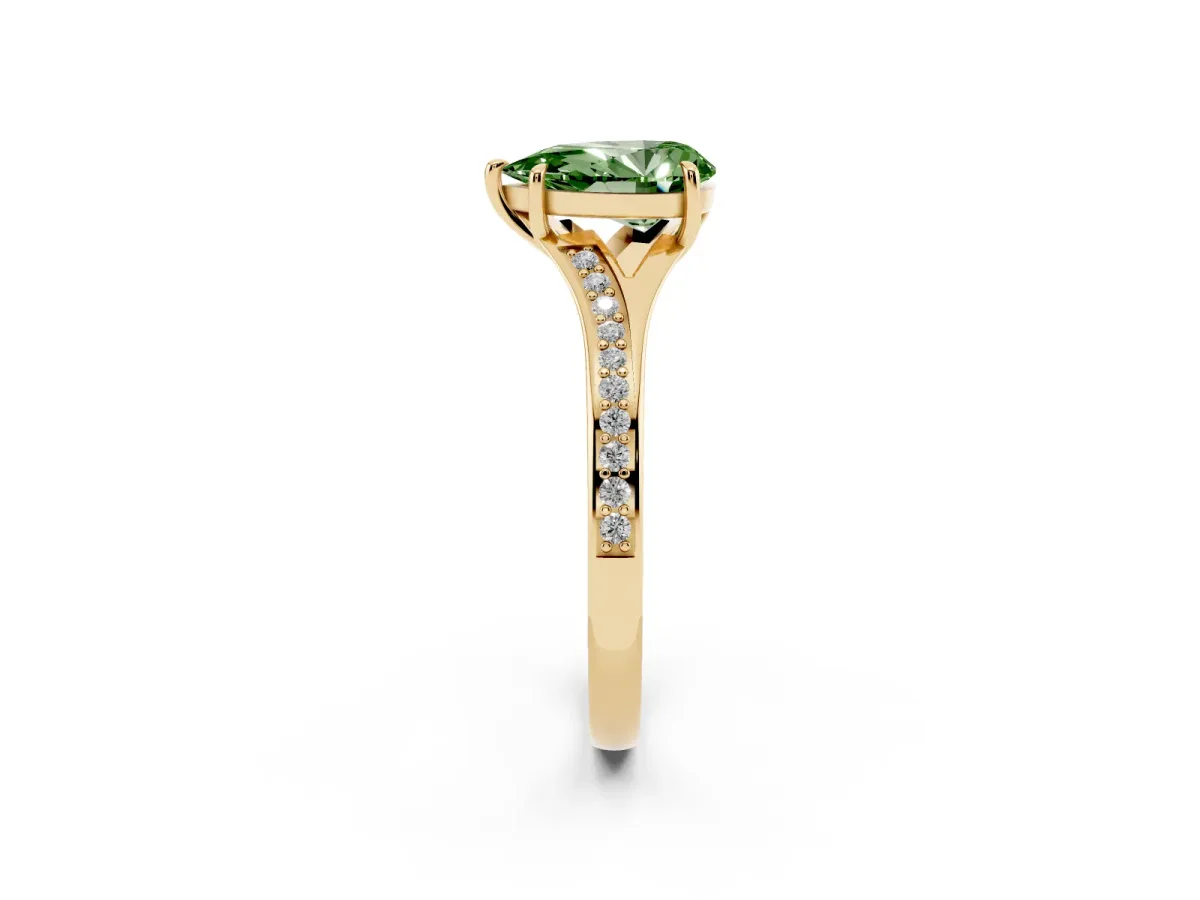 Fancy Green Pear Cut Diamond Solitaire Ring with Pavé Band and Prong Setting Yellow gold