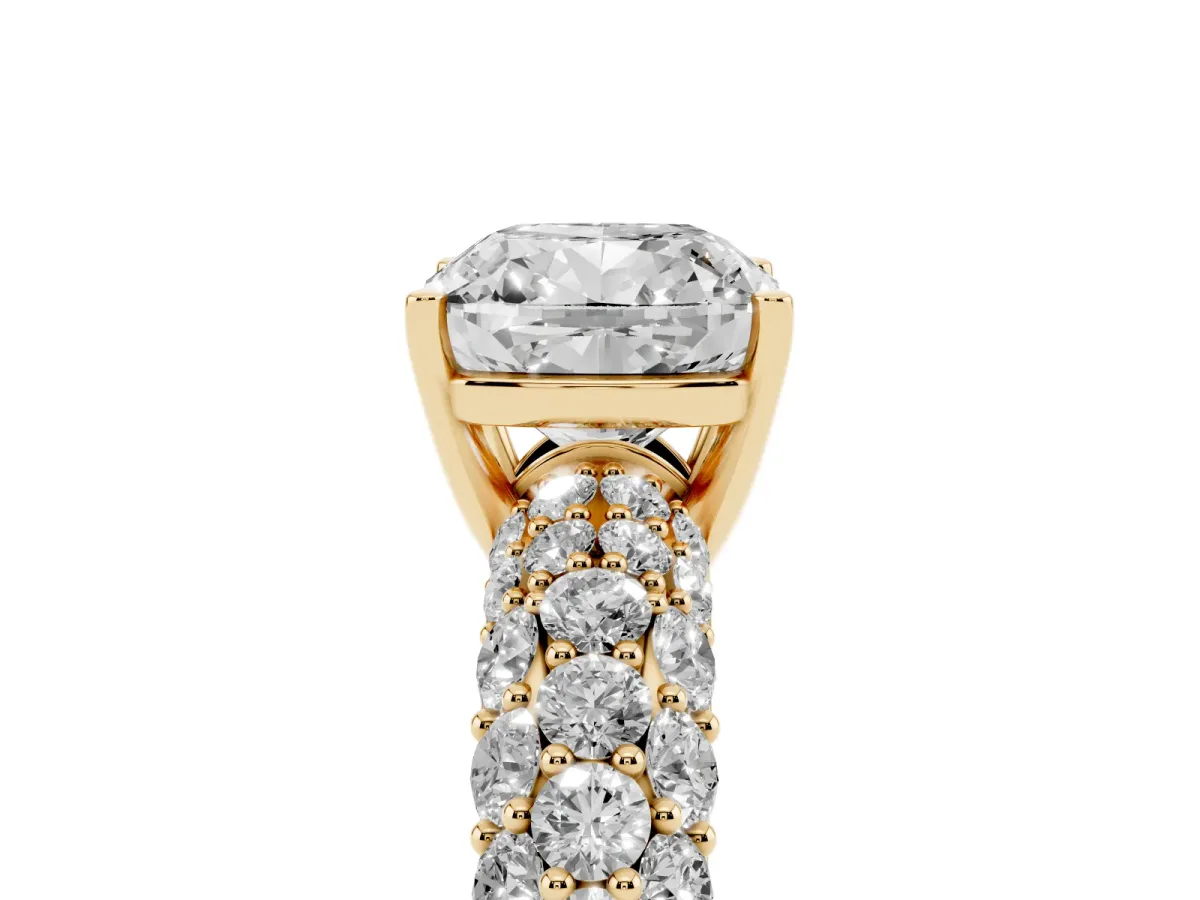 Cushion Cut Diamond Pavé Band Solitaire Ring with Four-Prong Setting Yellow gold