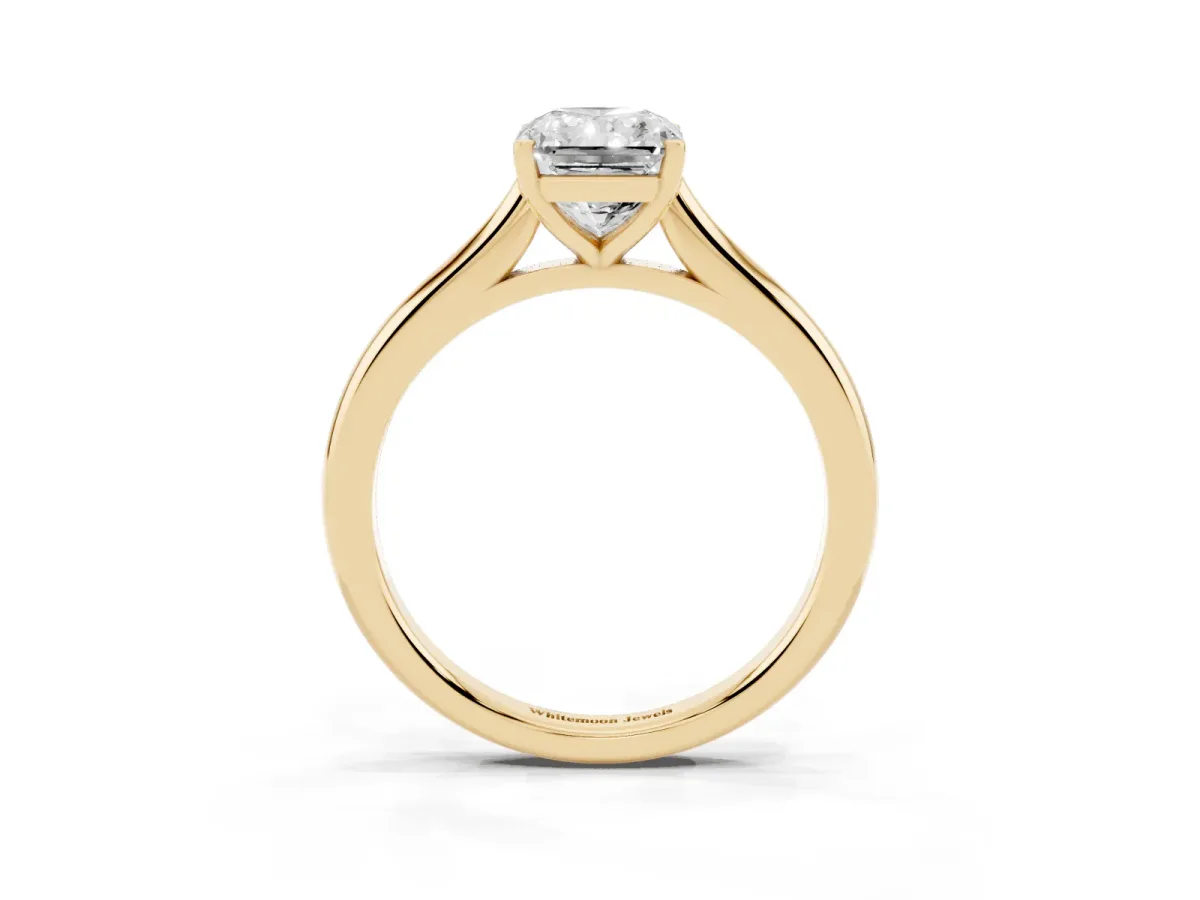 Radiant Cut Cut Solitaire Ring with Cathedral Band and Four-Prong Setting Yellow gold