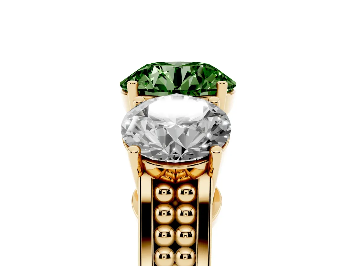 Fancy Green Round Cut Diamond Three-Stone Ring with Prong Setting and Textured Band Yellow gold
