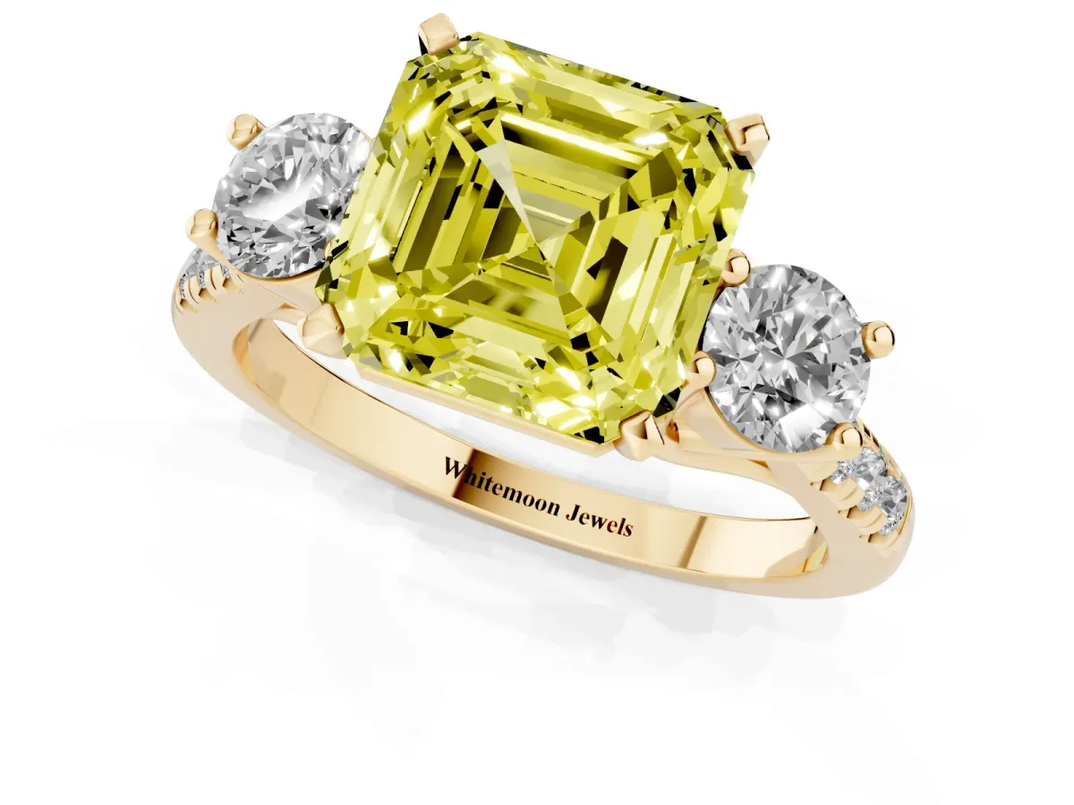 Fancy Yellow Three-Stone Asscher Cut Diamond Pavé Band with Four-Prong Setting Yellow gold