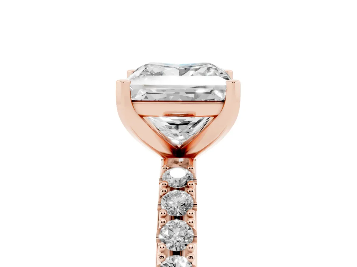Princess Cut Diamond Solitaire Pavé Band with Four-Prong Setting Rose gold