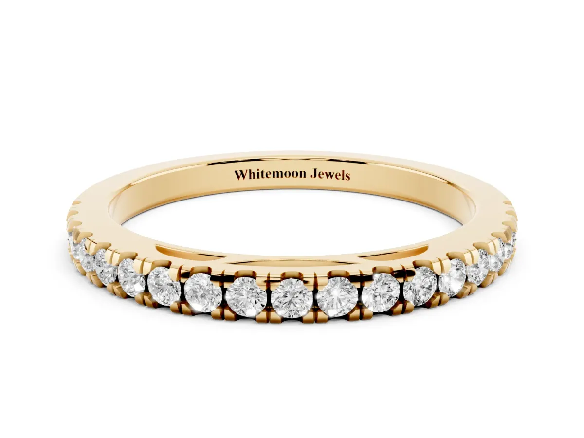 Round Diamond Pavé Set Eternity Band Yellow gold