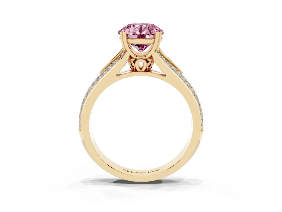 Fancy Pink Round Cut Diamond Split Shank Engagement Ring with Pavé Band Yellow gold