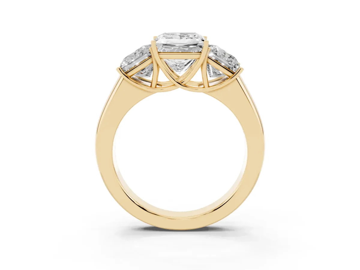 Three-Stone Princess Cut Cut Diamond Ring with Prong Setting and Classic Band Yellow gold