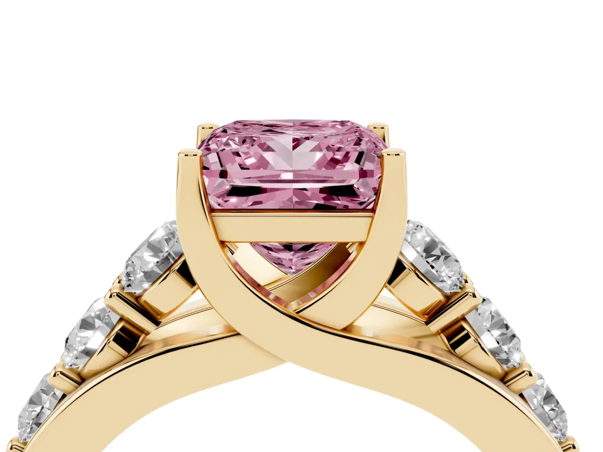 Fancy Pink Princess Cut Diamond Engagement Ring with Pavé Band and Four-Prong Setting Yellow gold