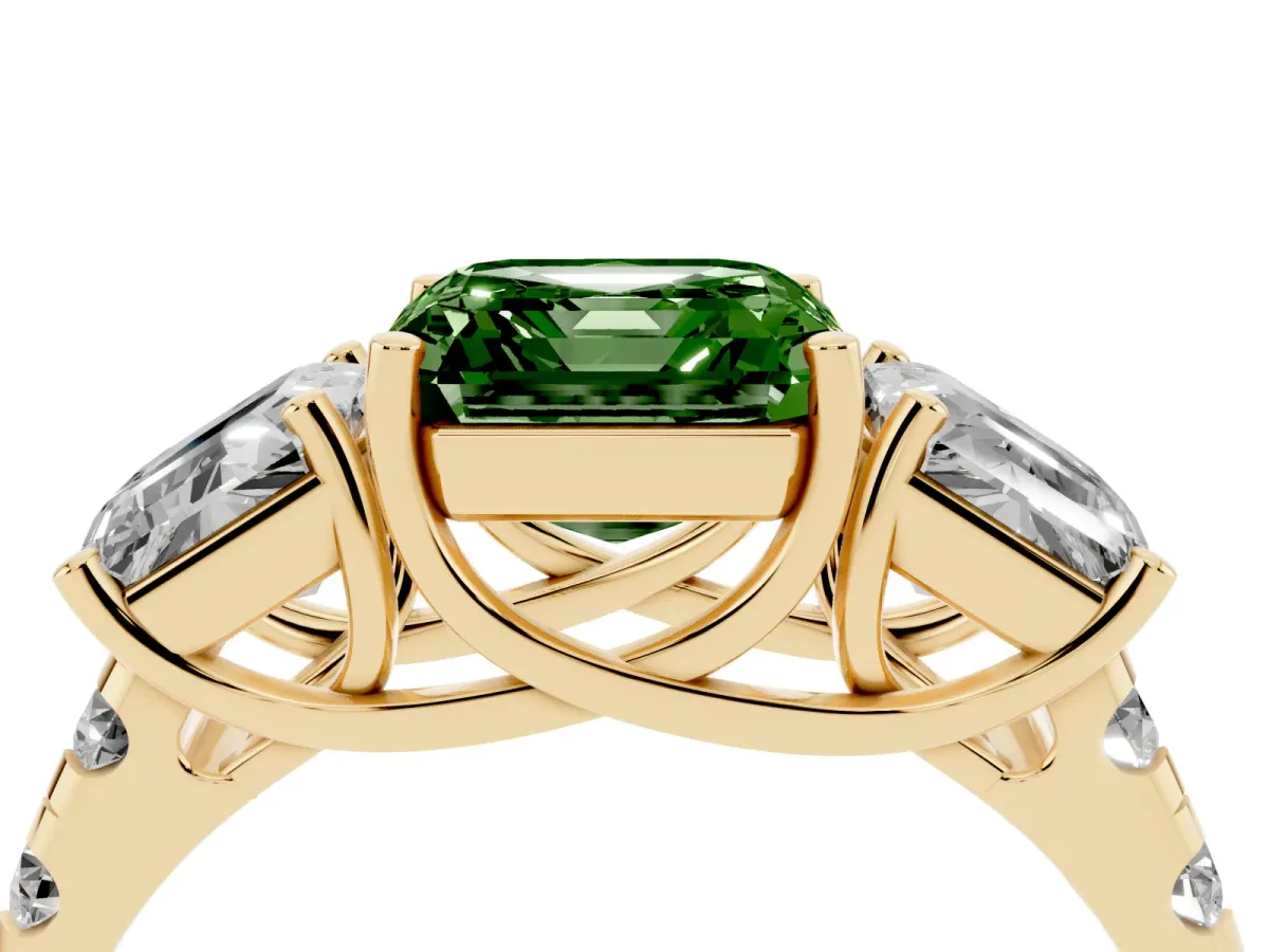 Fancy Green Three-Stone Asscher Cut Diamond Pavé Band with Prong Setting Yellow gold