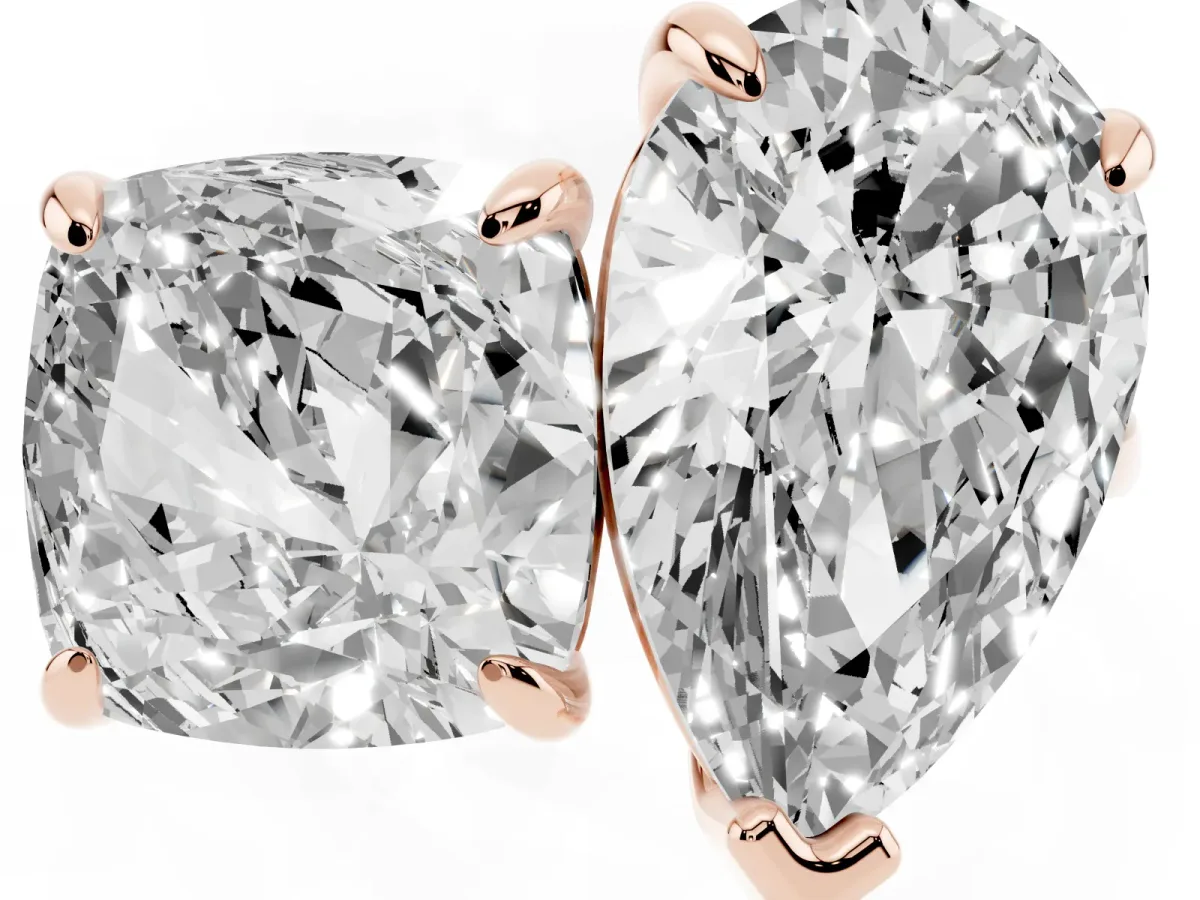 Pear and Cushion Toi Moi Ring with Prong Setting and Plain Band Rose gold