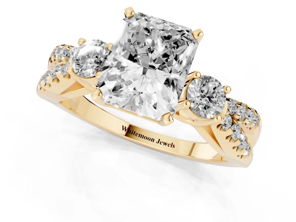 Radiant Cut Diamond Three-Stone Ring with Pavé Split Shank and Four-Prong Setting Yellow gold