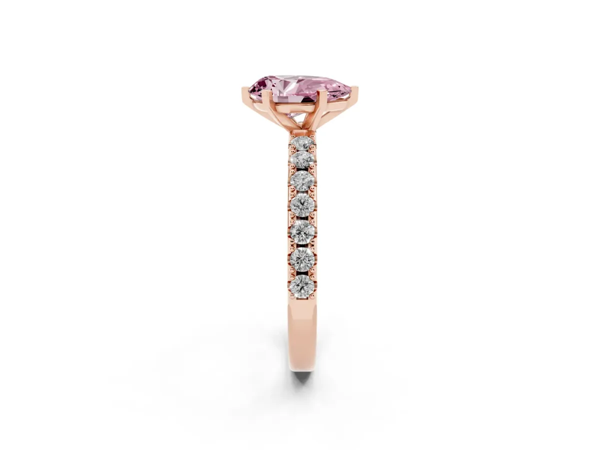 Fancy Pink Pear Cut Diamond Solitaire Pavé Band with Four-Prong Setting Rose gold