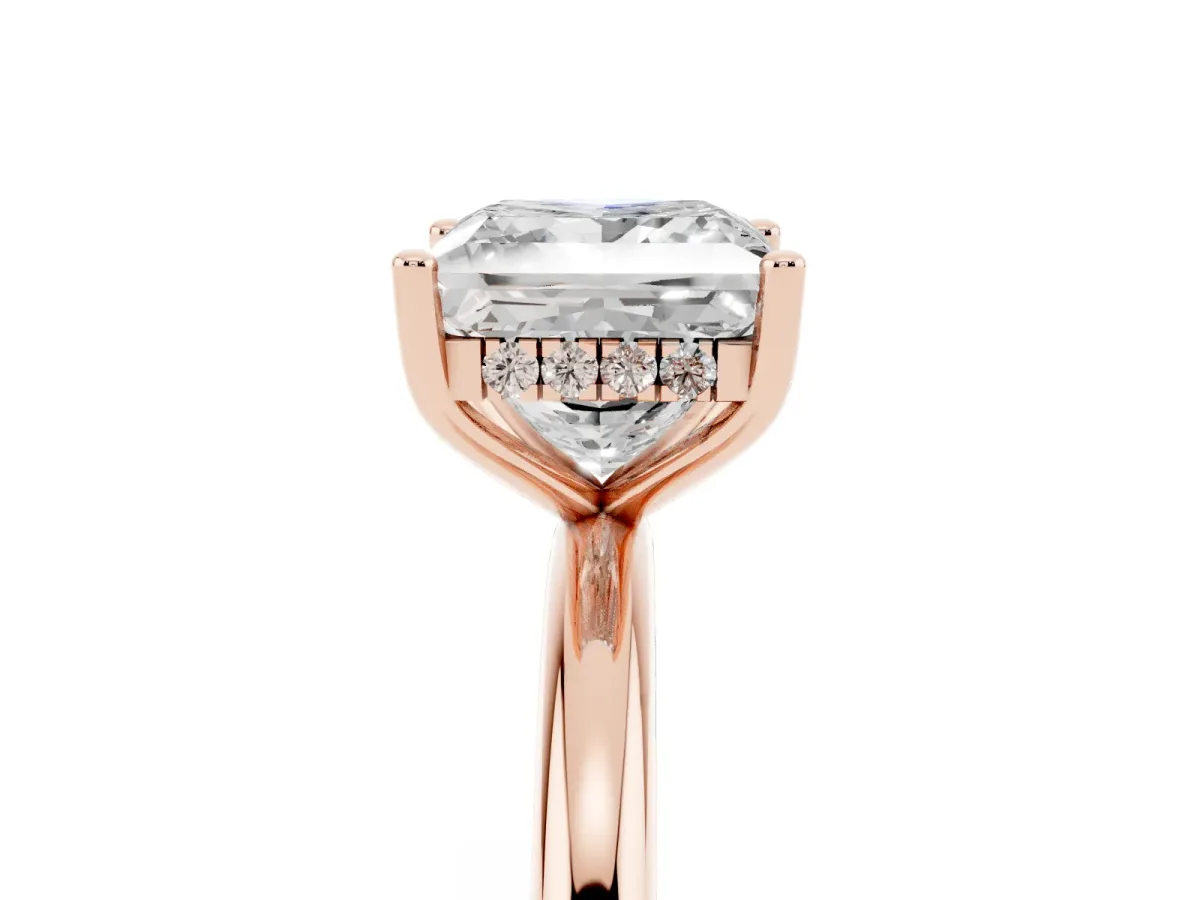 Princess Cut Cut Solitaire Engagement Ring with Four-Prong Setting and Classic Band Rose gold