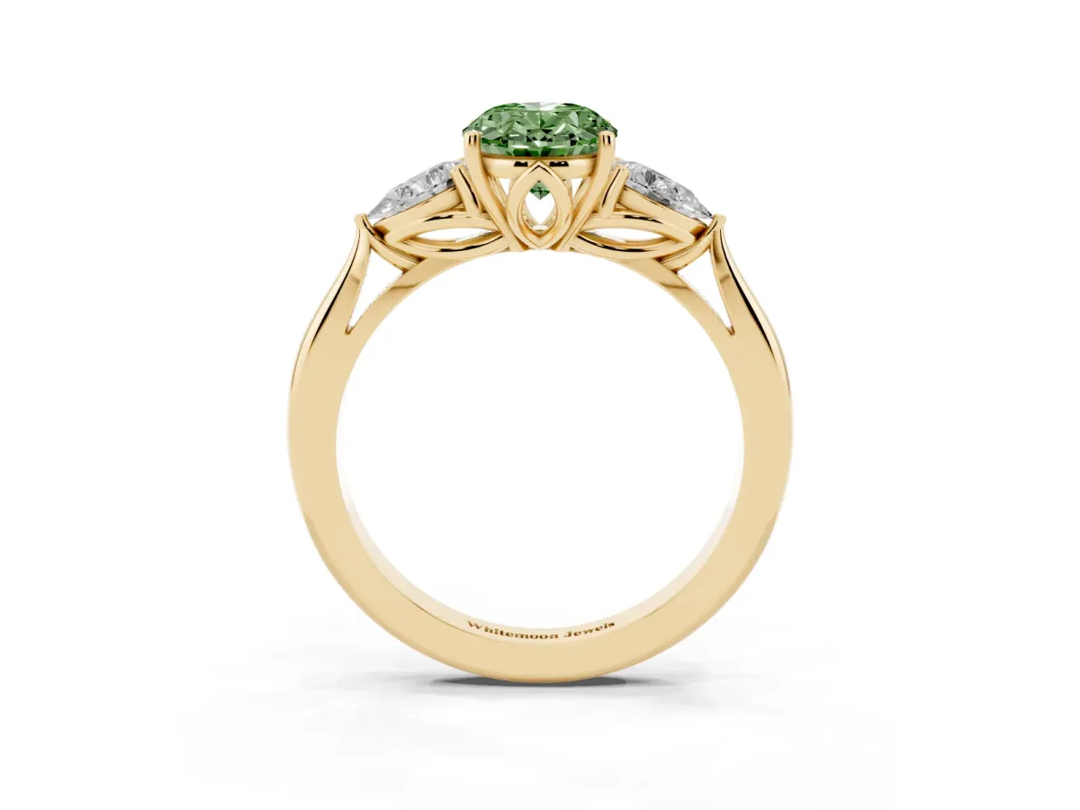 Fancy Green Three-Stone Oval Cut Brilliant Diamond Solitaire Ring with Tapered Band and Four-Prong Setting Yellow gold
