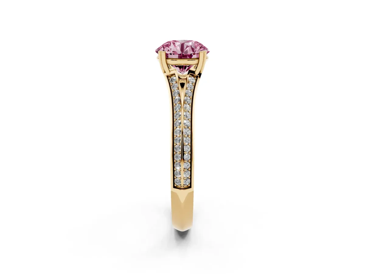 Fancy Pink Round Cut Diamond Split Shank Engagement Ring with Pavé Band Yellow gold