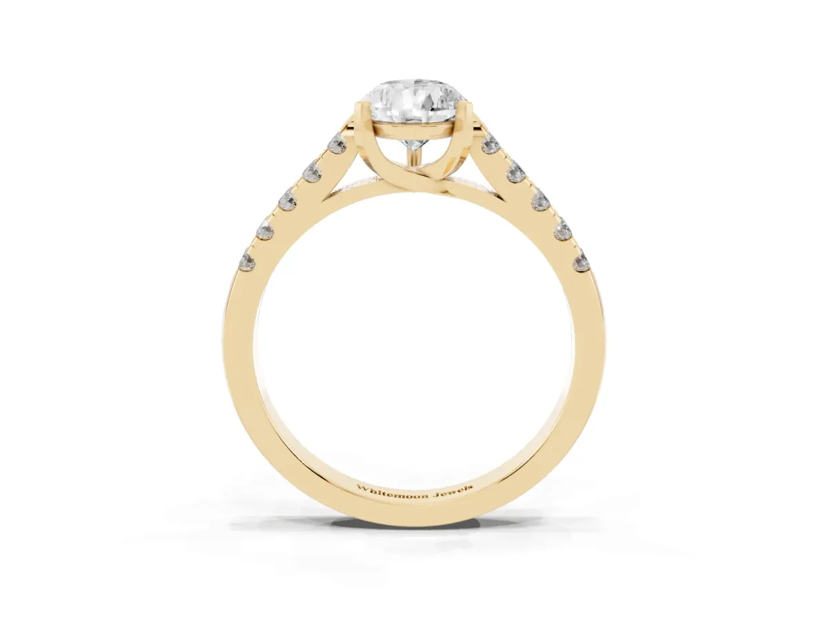 Pear Cut Diamond Pavé Band Solitaire Ring with Prong Setting Yellow gold