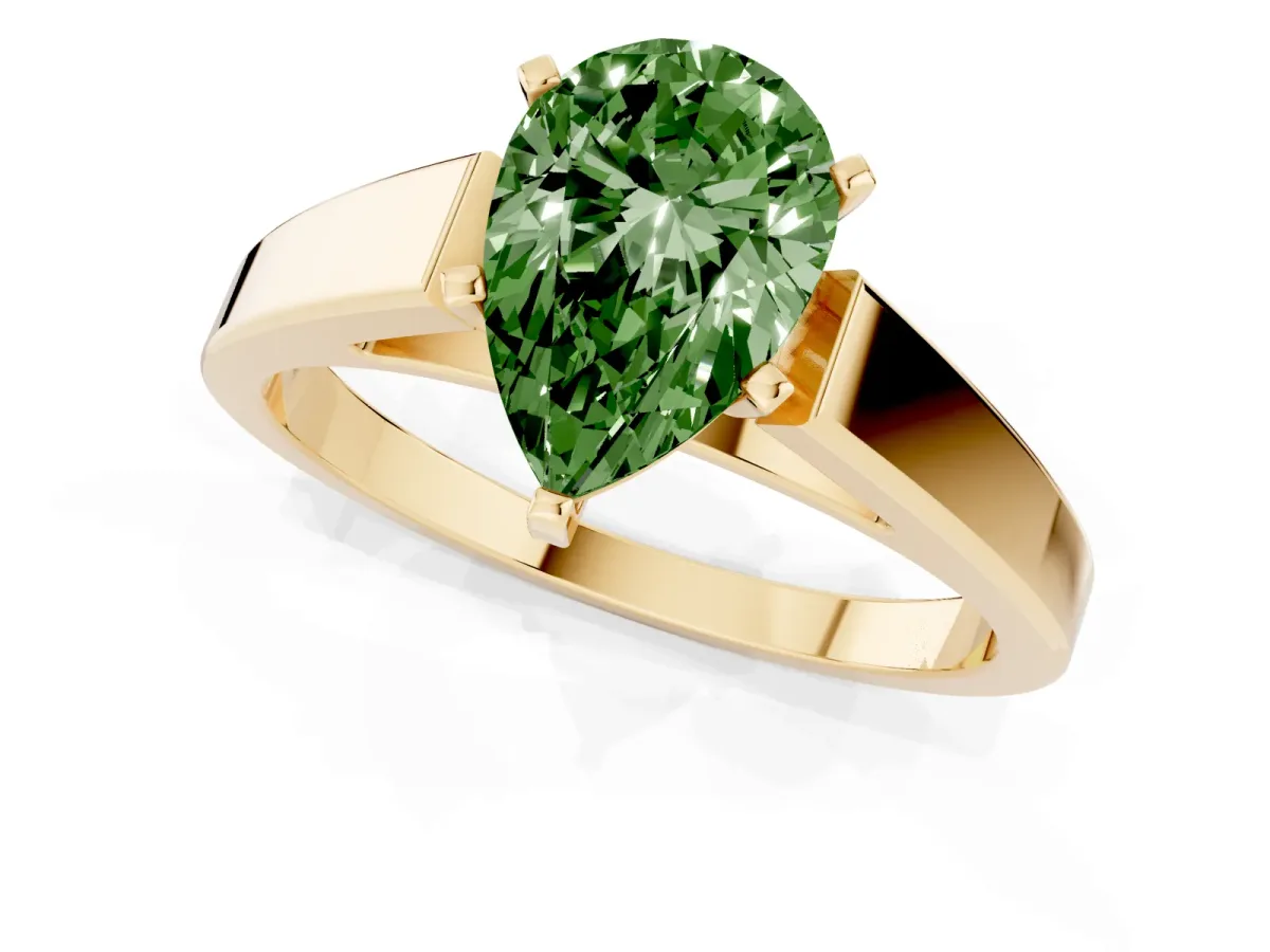 Fancy Green Pear Cut Solitaire Engagement Ring with Four-Prong Setting and Tapered Band Yellow gold