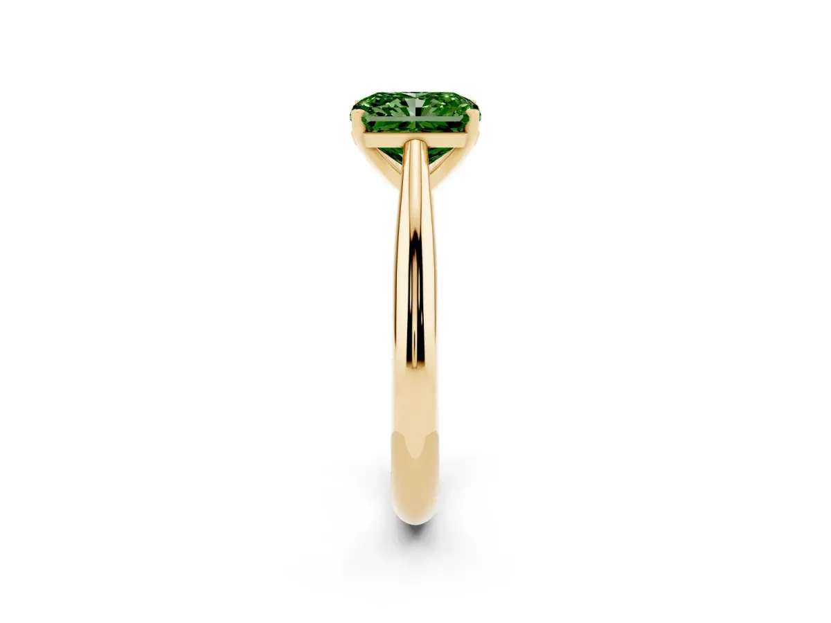 Fancy Green Radiant Cut Diamond Solitaire Engagement Ring with Cathedral Setting and Four-Prong Mount Yellow gold
