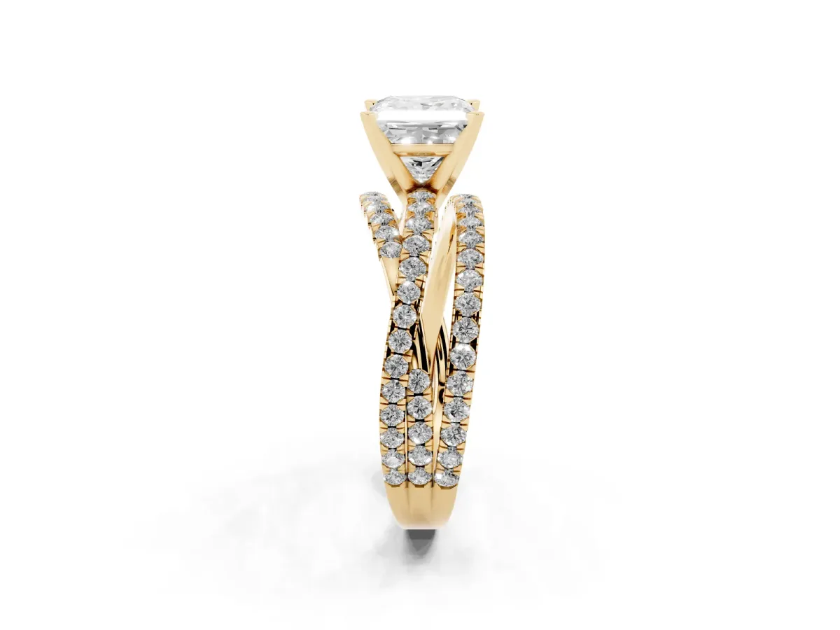 Princess Cut Solitaire Twist Band with Pavé Setting and Four-Prong Setting Yellow gold