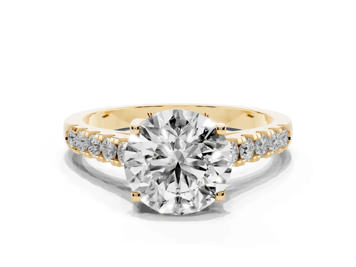 Round Cut Diamond Pavé Band Solitaire Ring with Prong Setting Yellow gold