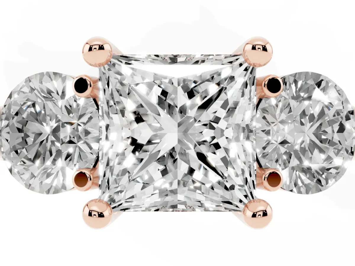 Three-Stone Princess Cut Brilliant Cut Solitaire Ring with Prong Setting on a Classic Band Rose gold