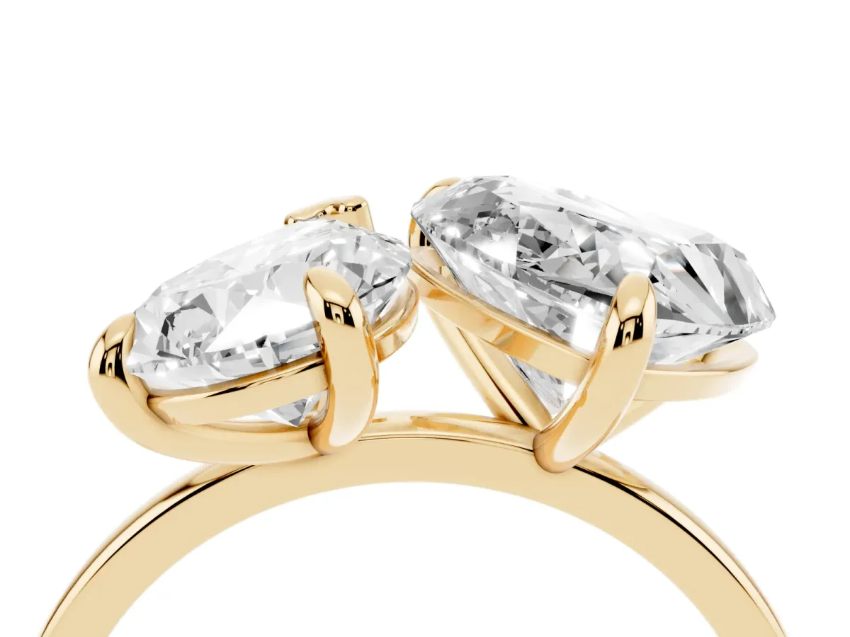 Pear and Heart Toi Moi Ring with Prong Setting and Plain Band Yellow gold