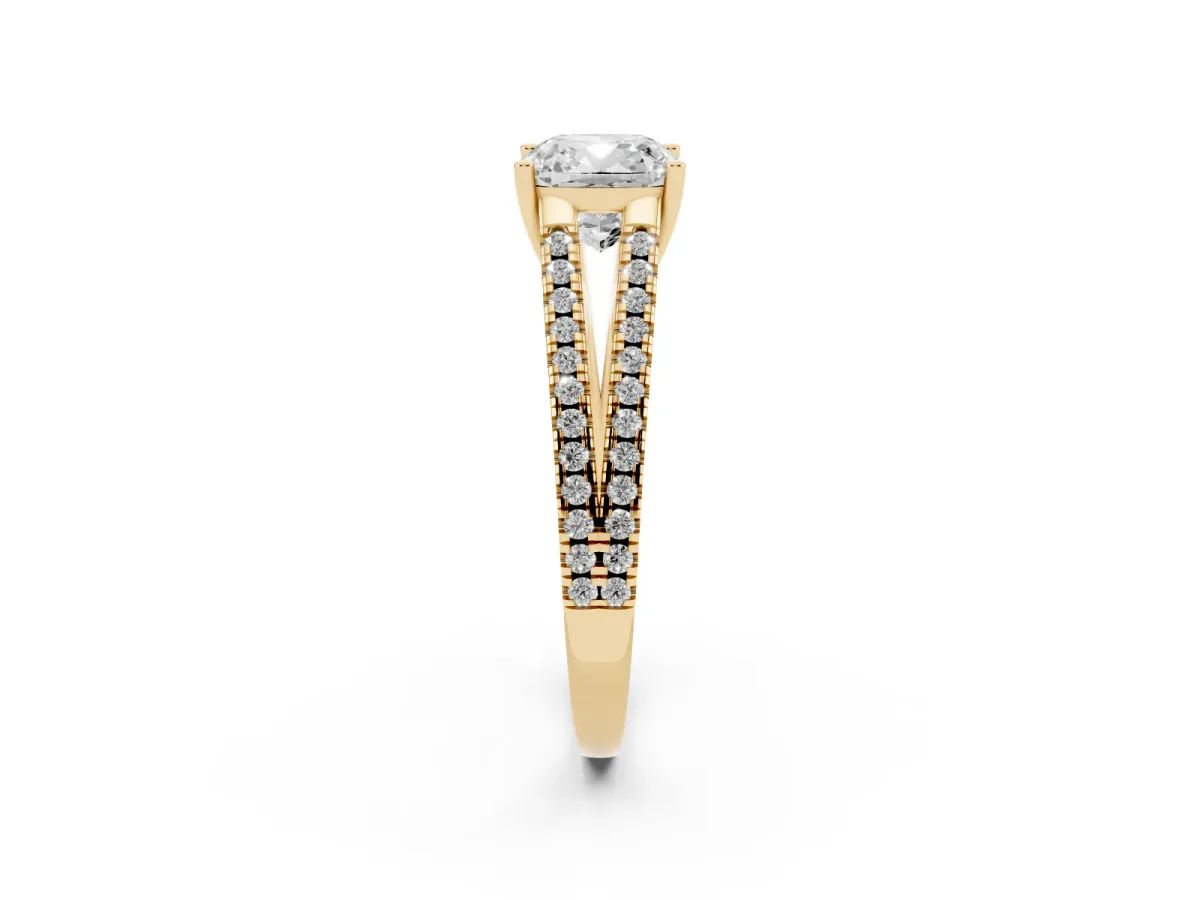 Cushion Cut Diamond Solitaire Engagement Ring with Split Shank Pavé Band Yellow gold