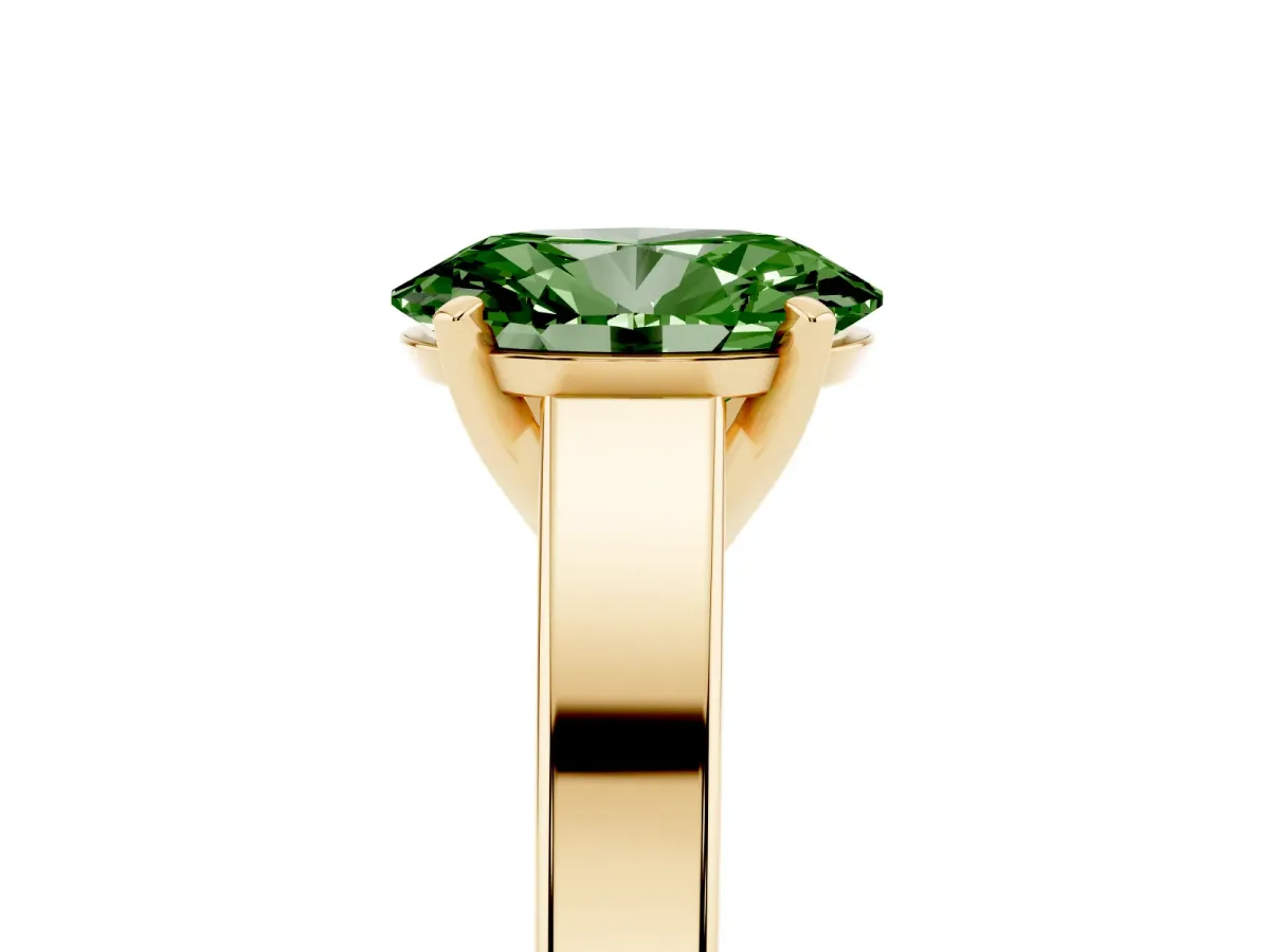 Fancy Green Oval Cut Solitaire Engagement Ring with Four-Prong Setting and Tapered Band Yellow gold