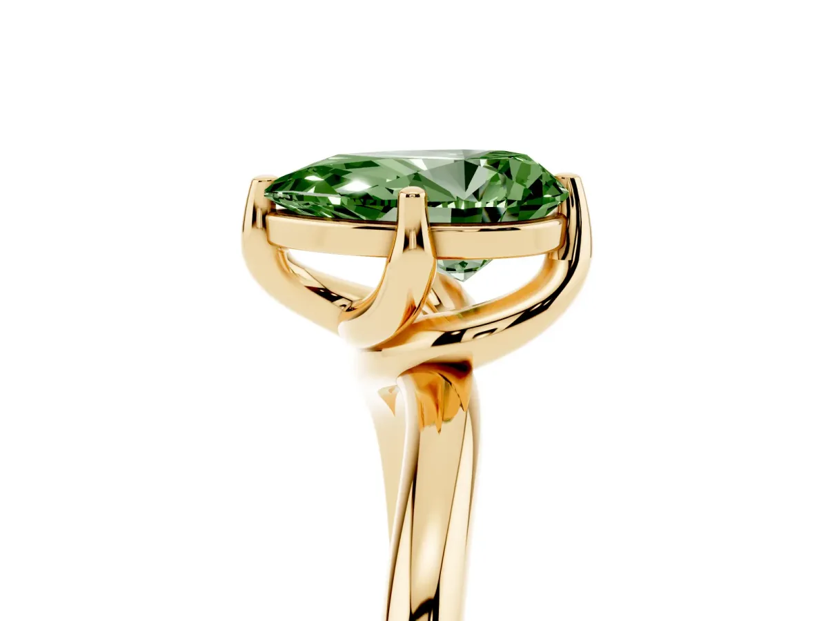 Fancy Green Pear Cut Diamond Solitaire Engagement Ring with Four-Prong Setting and Classic Band Yellow gold