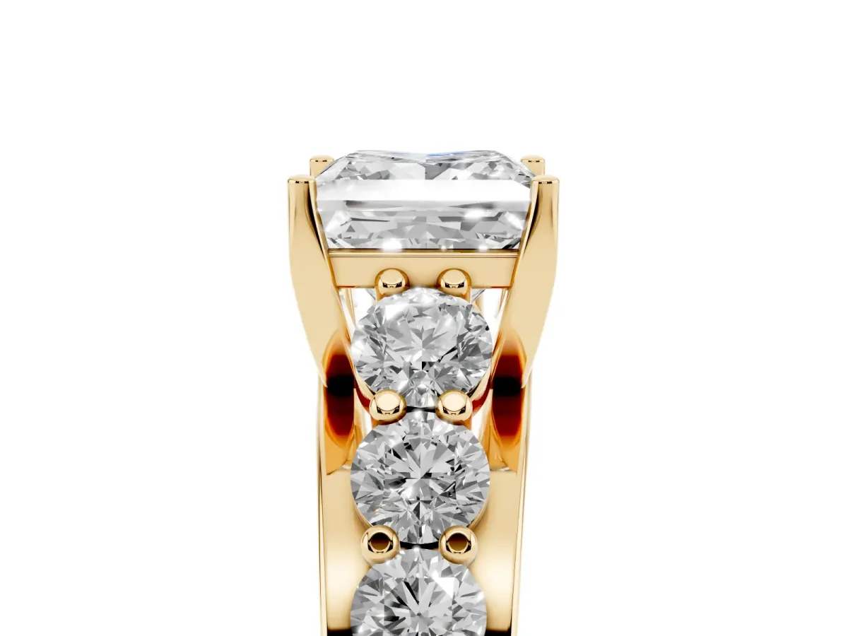 Princess Cut Diamond Engagement Ring with Pavé Band and Four-Prong Setting Yellow gold