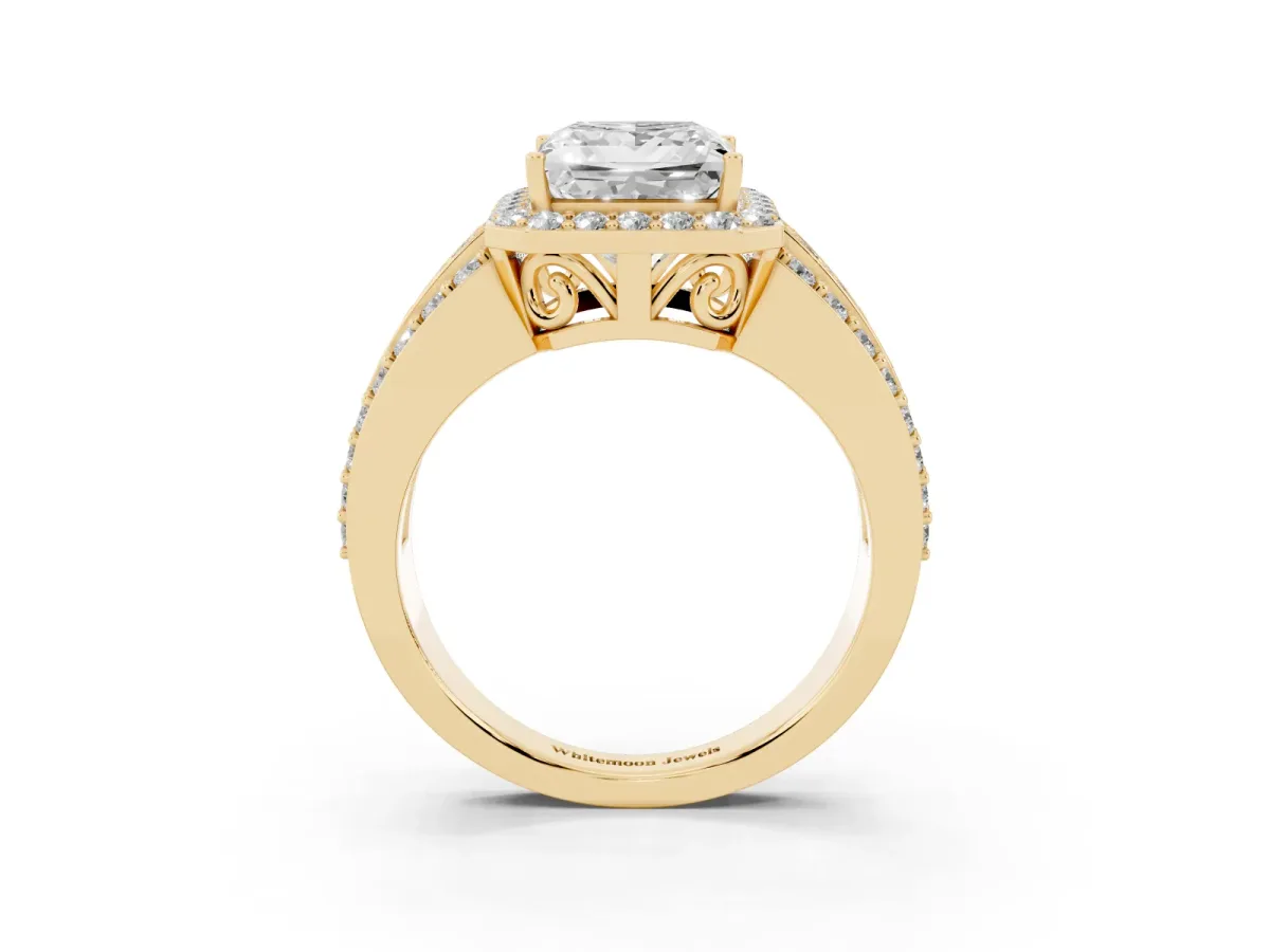 Princess Cut Halo Diamond Ring with Round Split Shank and Prong Setting Yellow gold