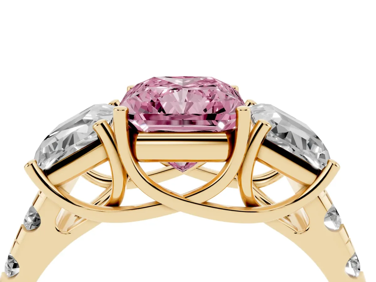 Fancy Pink Three-Stone Radiant Cut Diamond Pavé Band with Prong Setting Yellow gold