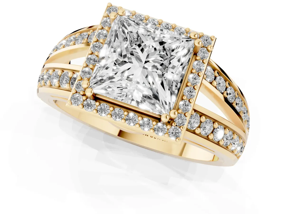 Princess Cut Diamond Halo Ring with Split Shank Pavé Band and Four-Prong Setting Yellow gold