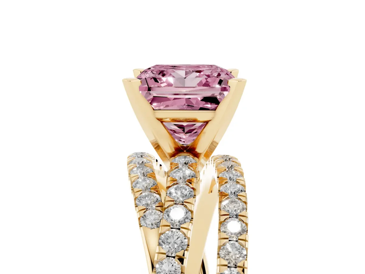 Fancy Pink Princess Cut Solitaire Twist Band with Pavé Setting and Four-Prong Setting Yellow gold