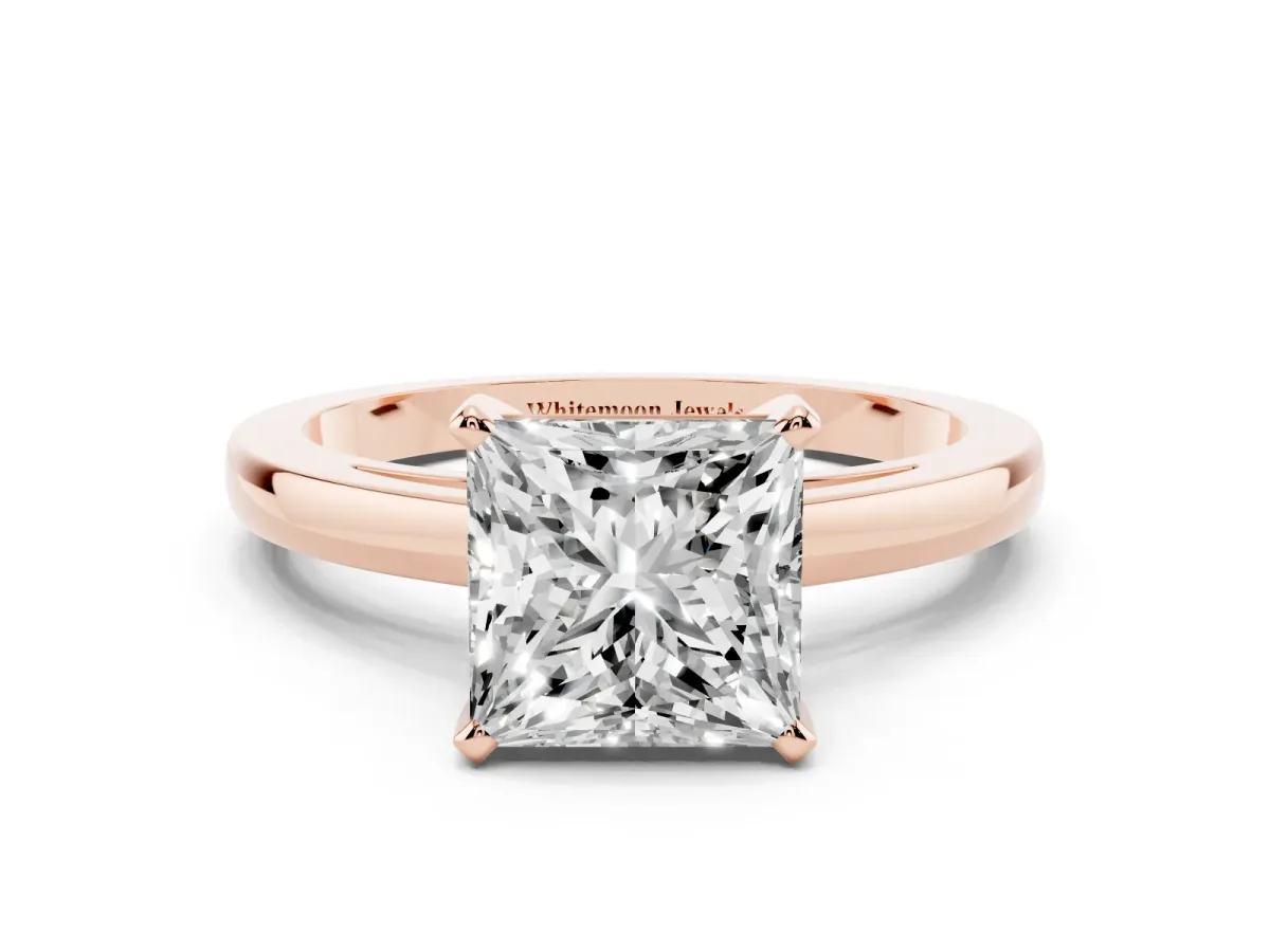 Princess Cut Solitaire Diamond Engagement Ring with Four-Prong Setting on a Classic Band Rose gold