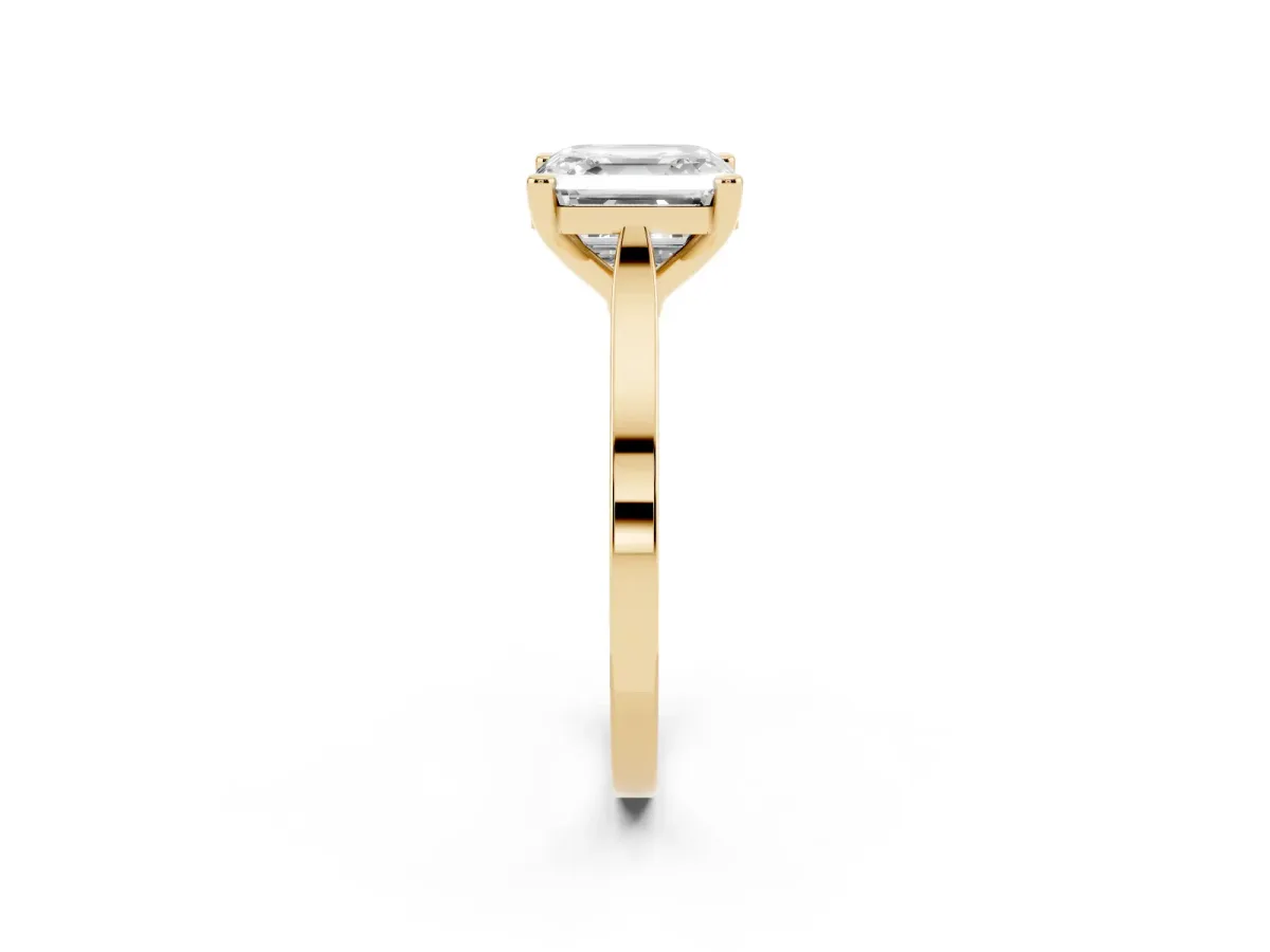 Asscher Cut Solitaire Diamond Ring with Four-Prong Setting and Tapered Band Yellow gold