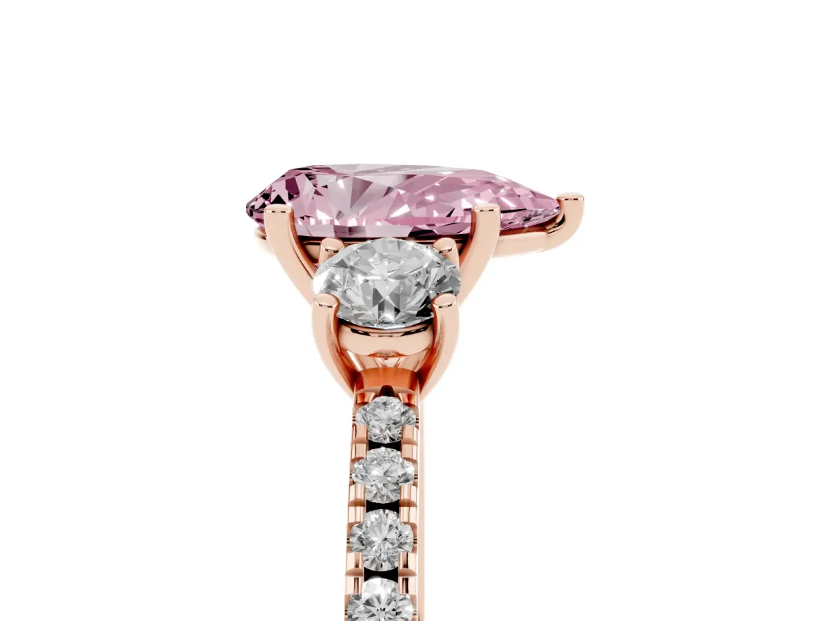 Fancy Pink Three-Stone Pear Cut Cut Diamond Pavé Band with Prong Setting Rose gold