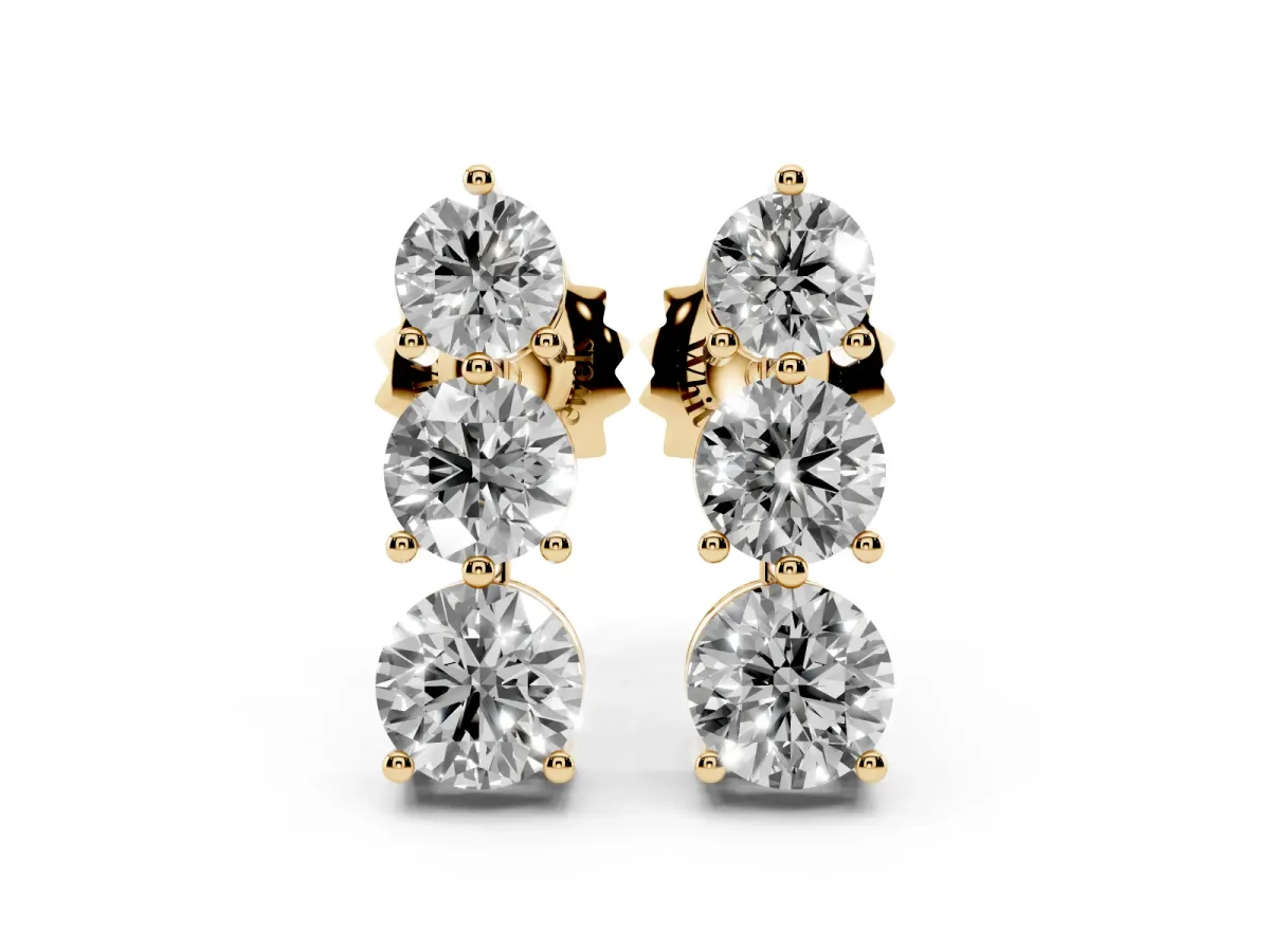 Three-Stone Round Diamond Prong-Set Drop Earrings Yellow gold