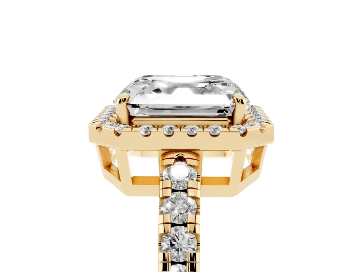 Asscher Cut Diamond Halo Ring with Pavé Band and Four-Prong Setting Yellow gold