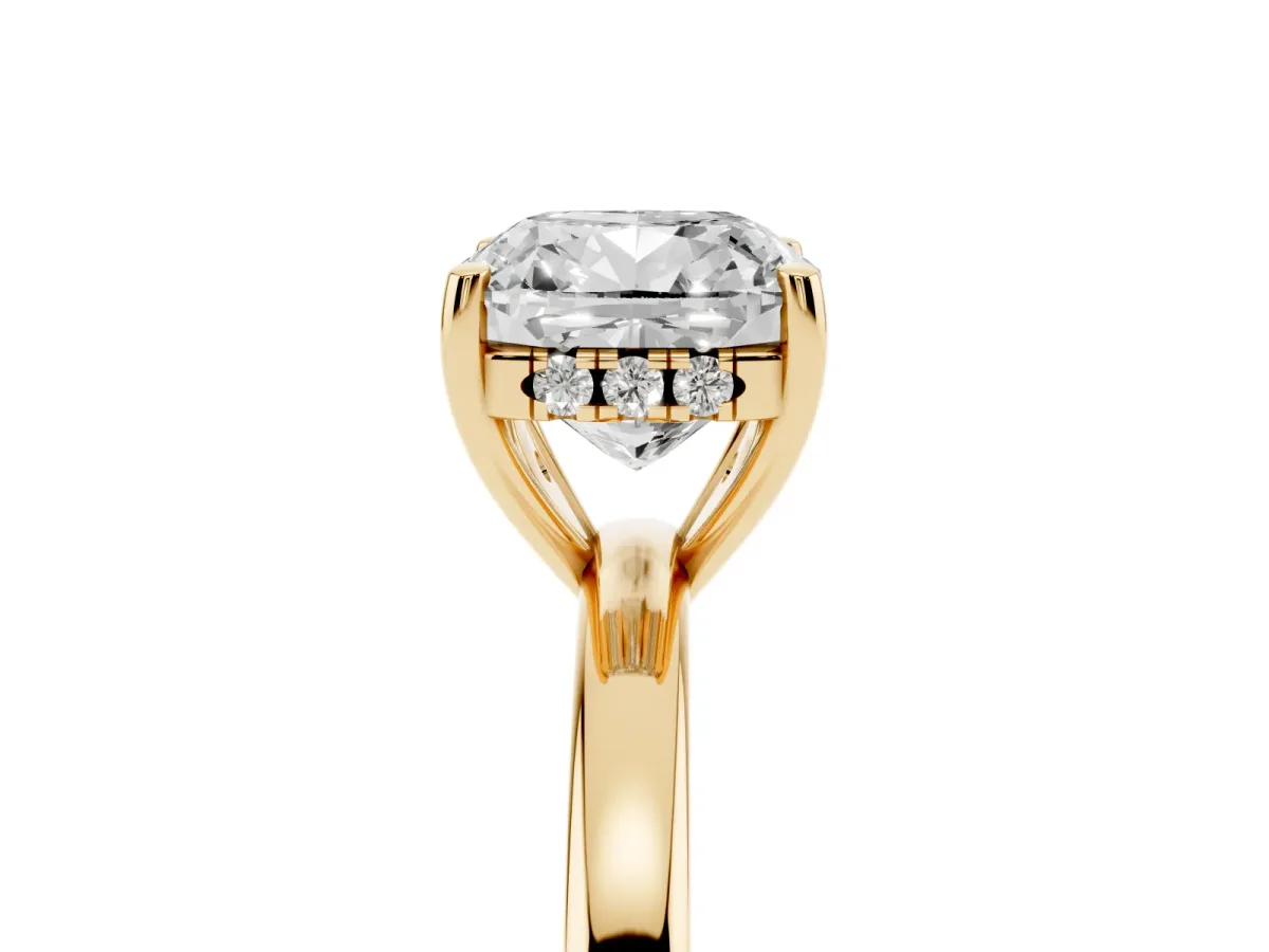 Cushion Cut Solitaire Diamond Ring with Prong Setting and Plain Band Yellow gold