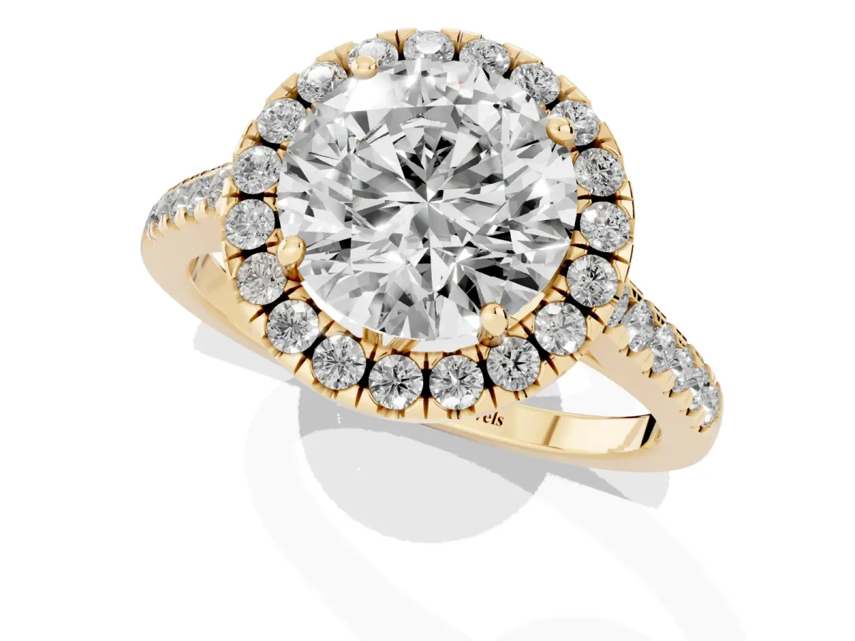 Round Cut Halo Pavé Diamond Engagement Ring with Four-Prong Setting Yellow gold