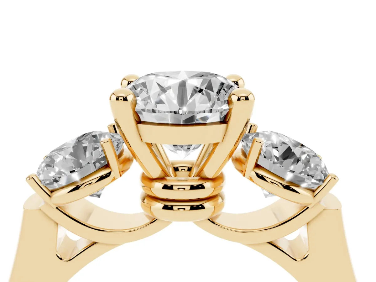Three-Stone Round Cut Brilliant Diamond Trellis Ring with Comfort Fit Band Yellow gold